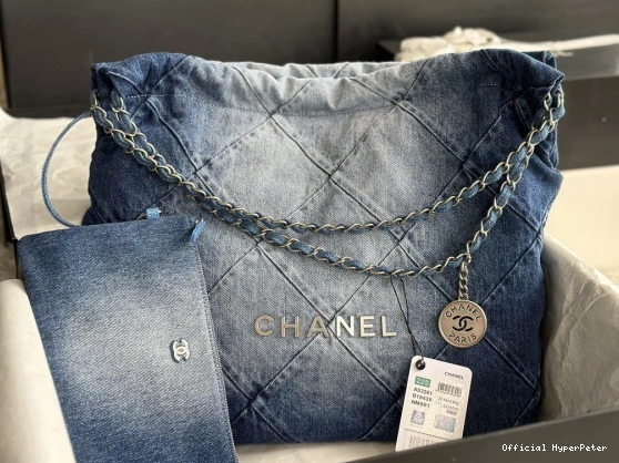 HyperPeter HANDBAG CHANEL 22 0721